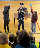 Mittelschule Sölden - Lesung und Zaubershow von Margit Kröll - 1a+1b
